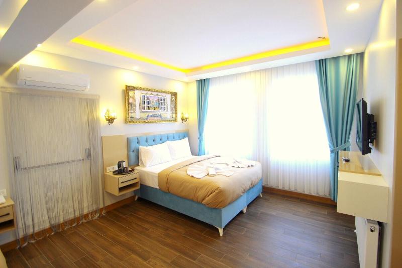 Hira Hotel image