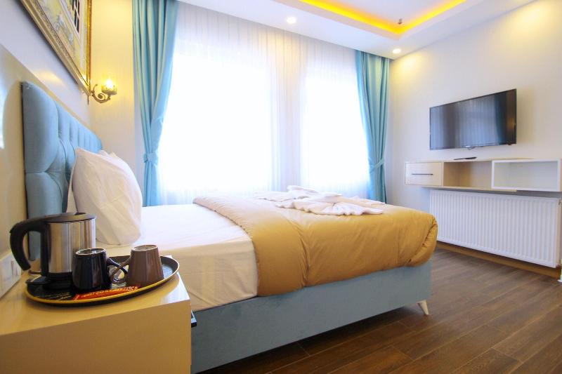 Hira Hotel image