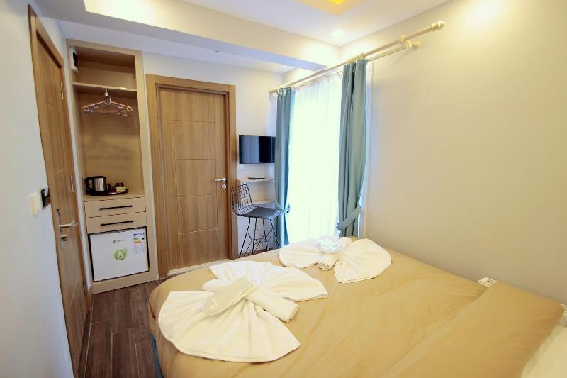 Hira Hotel image