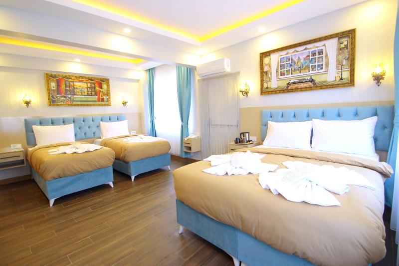 Hira Hotel image
