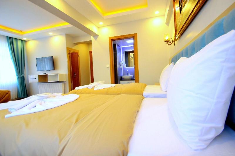 Hira Hotel image