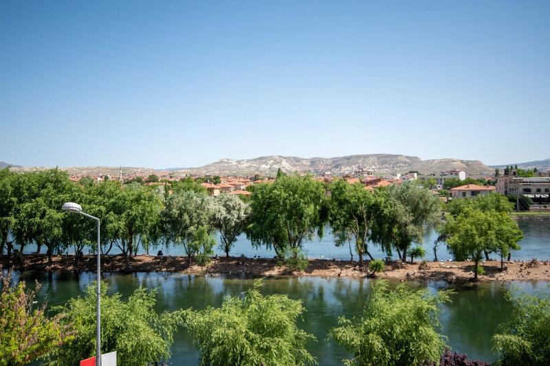 Lemon Cave Suites And Coffee House image