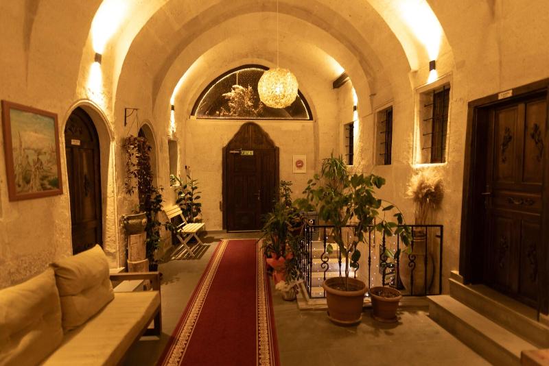 Lemon Cave Suites And Coffee House image