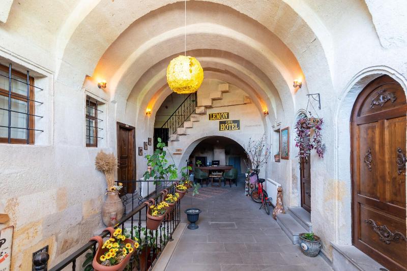 Lemon Cave Suites And Coffee House image