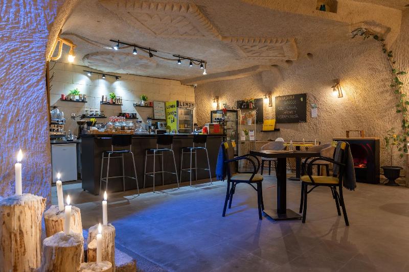 Lemon Cave Suites And Coffee House image