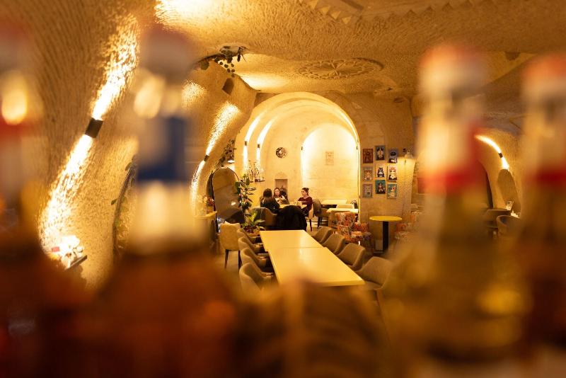 Lemon Cave Suites And Coffee House image