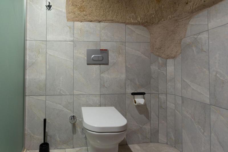 Lemon Cave Suites And Coffee House image