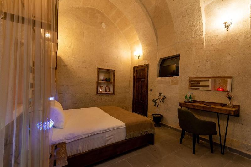 Lemon Cave Suites And Coffee House image