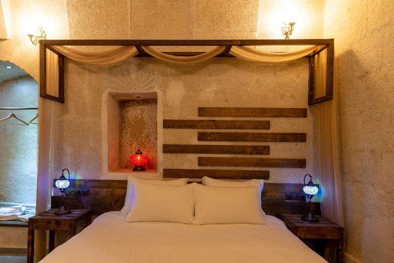 Lemon Cave Suites And Coffee House image