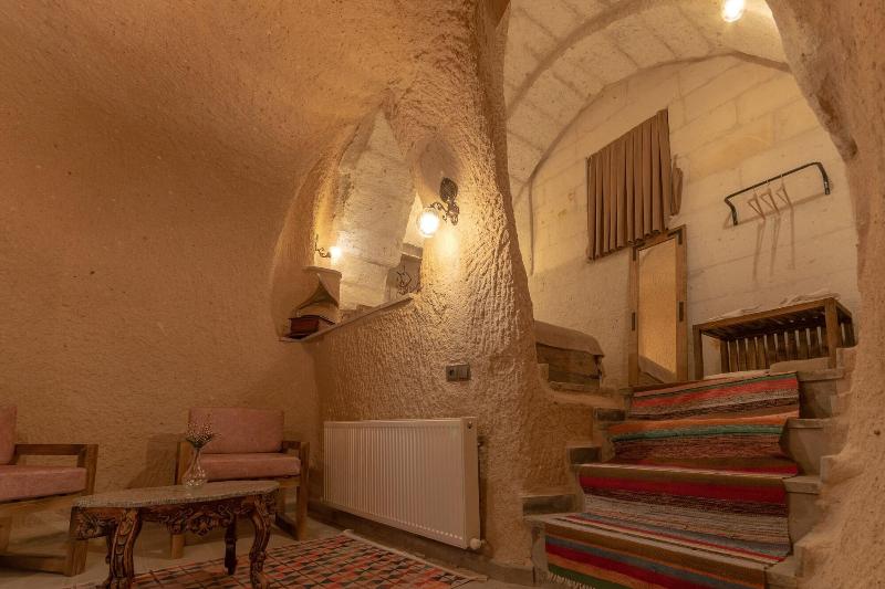 Lemon Cave Suites And Coffee House image