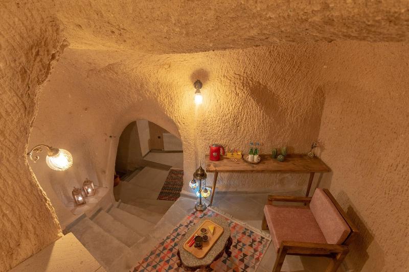Lemon Cave Suites And Coffee House image