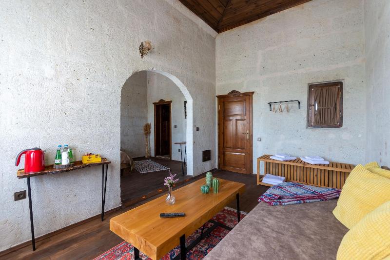 Lemon Cave Suites And Coffee House image