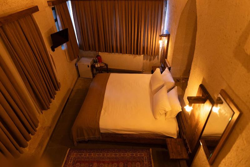 Lemon Cave Suites And Coffee House image