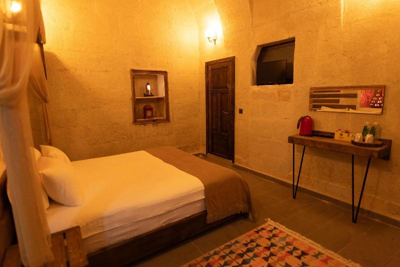 Lemon Cave Suites And Coffee House image