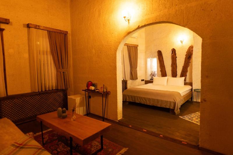 Lemon Cave Suites And Coffee House image
