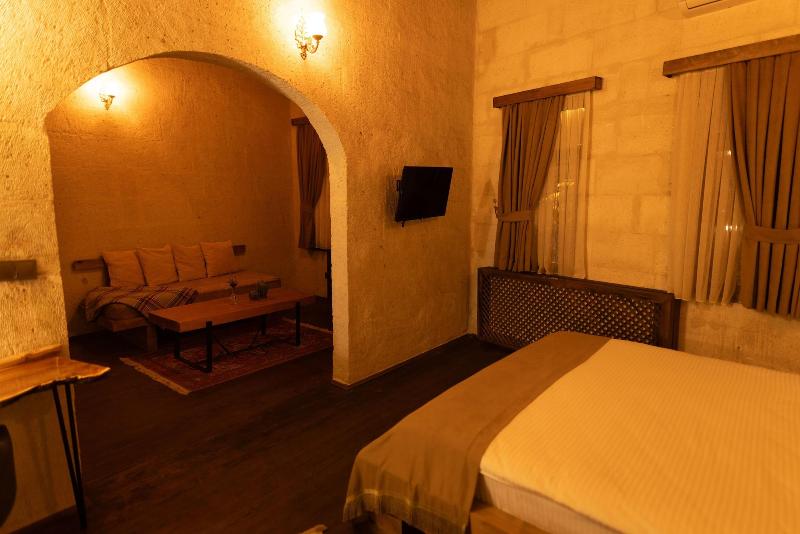 Lemon Cave Suites And Coffee House image