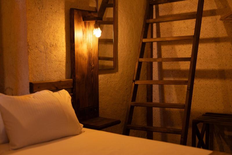 Lemon Cave Suites And Coffee House image