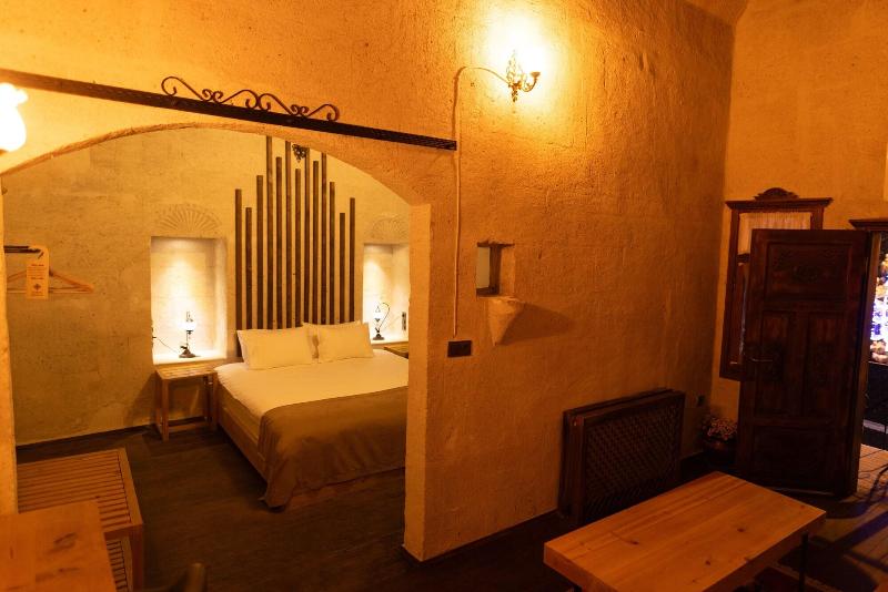 Lemon Cave Suites And Coffee House image