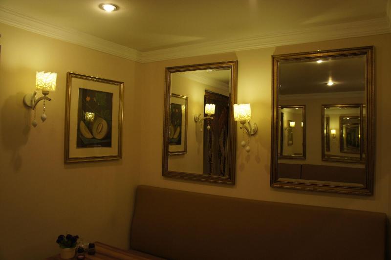 Bufes Hotel image
