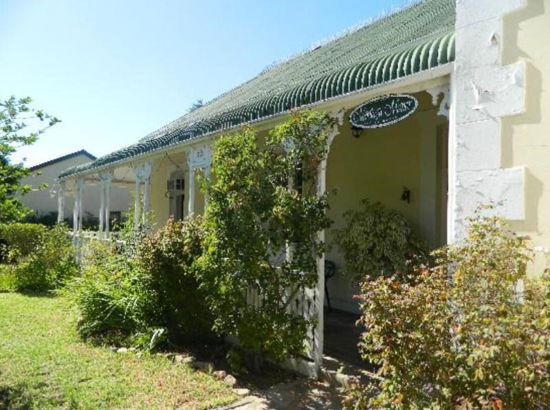 Montagu Manor, Montagu