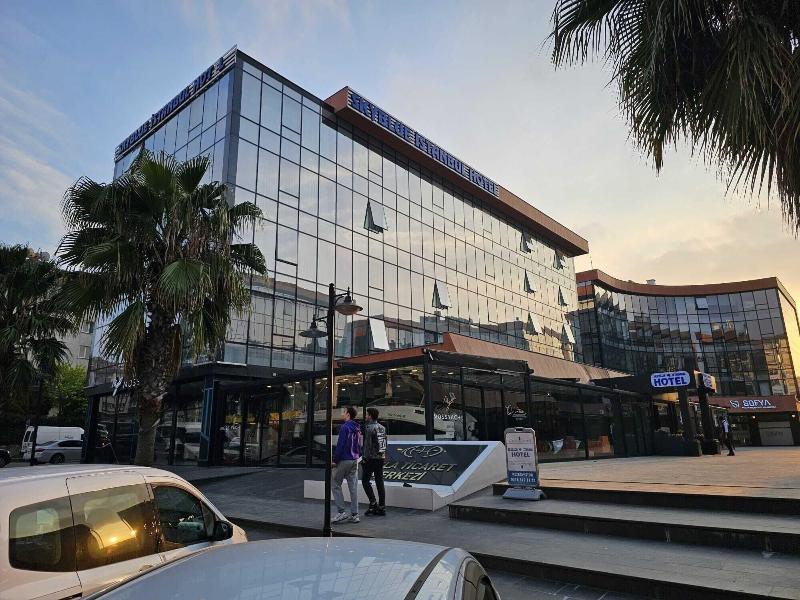 Skyblue Istanbul Hotel image
