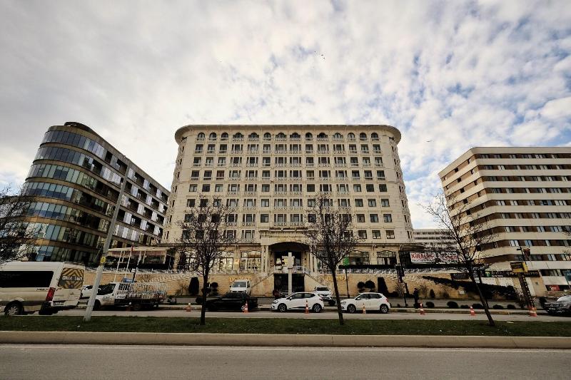 Sabiha Gokcen Hotel Istanbul Houses image