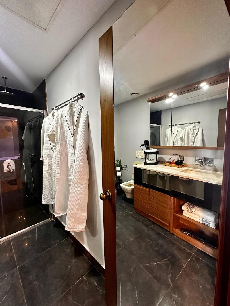 Sabiha Gokcen Hotel Istanbul Houses image