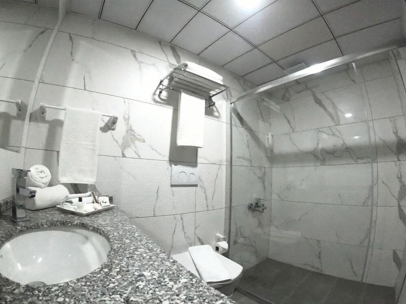 Asiwa Otel image