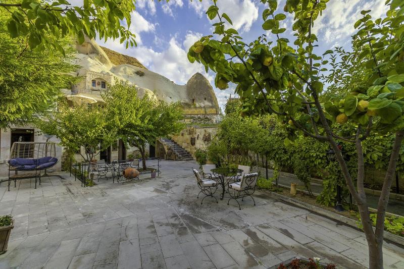 Helen Cave Suites image