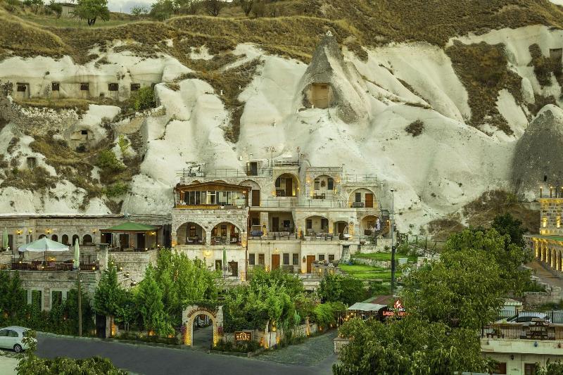 Helen Cave Suites image