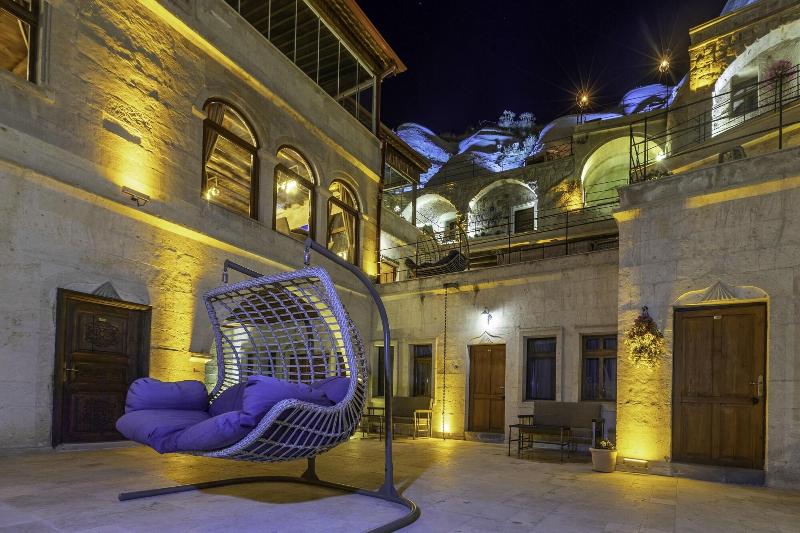 Helen Cave Suites image