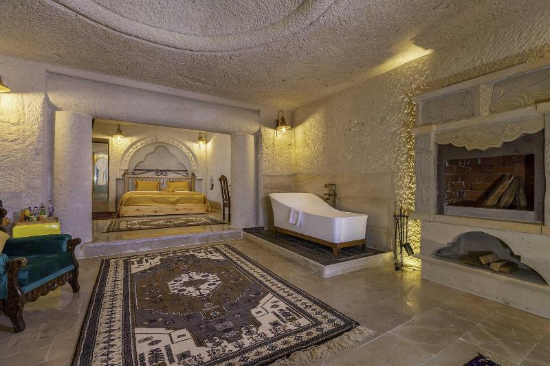 Helen Cave Suites image