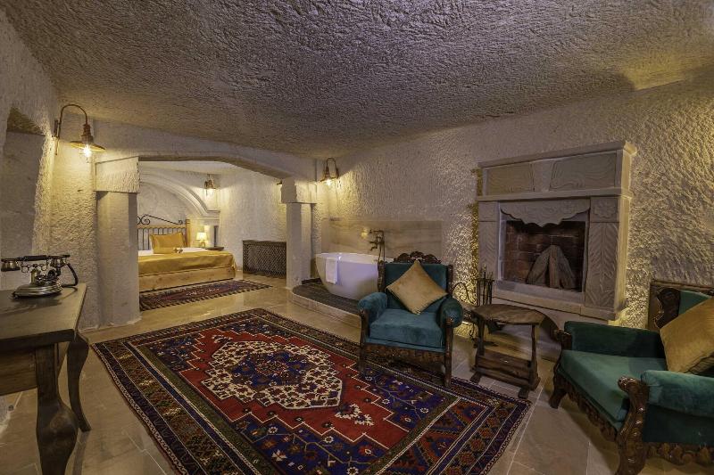 Helen Cave Suites image