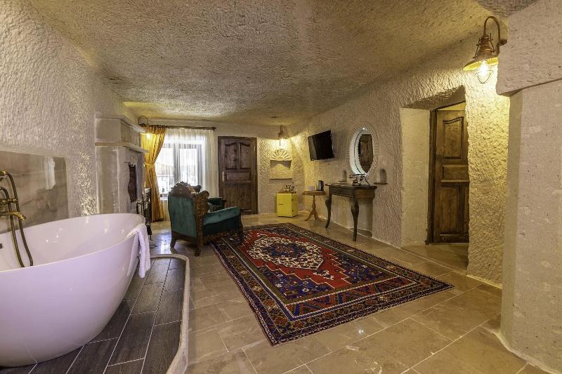 Helen Cave Suites image