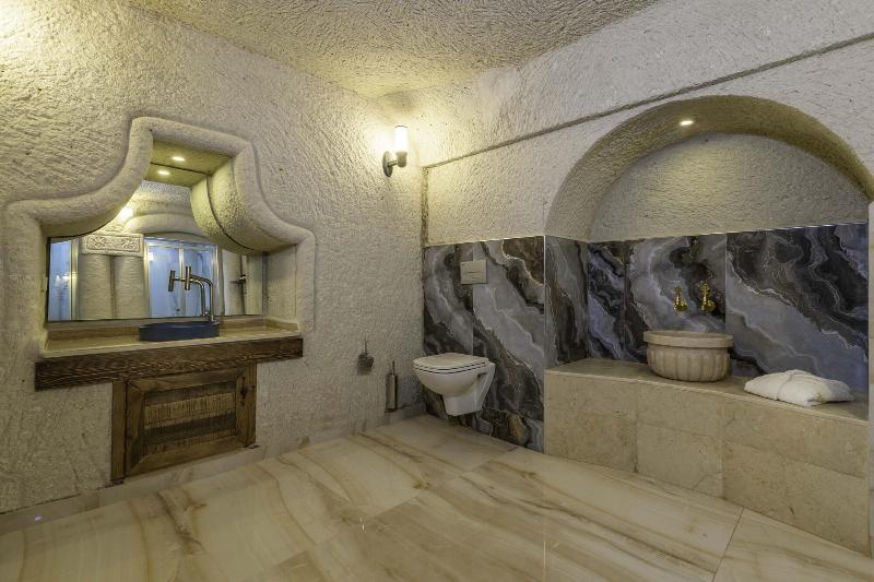 Helen Cave Suites image