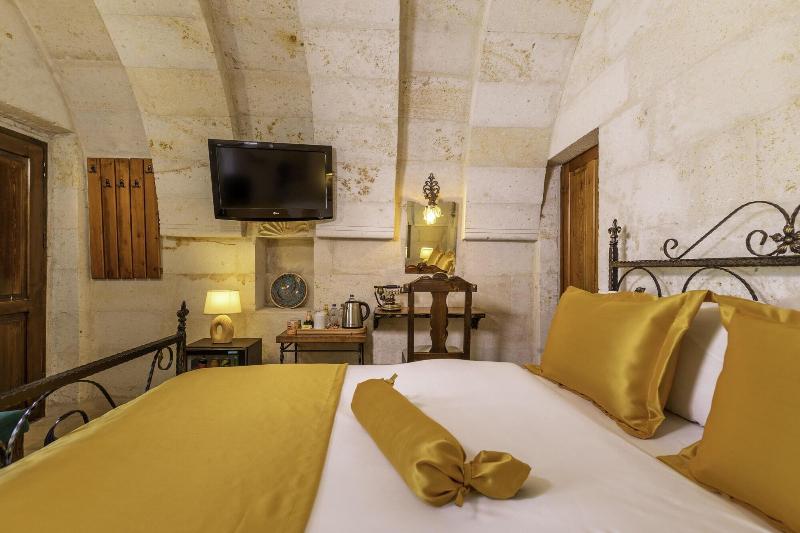 Helen Cave Suites image