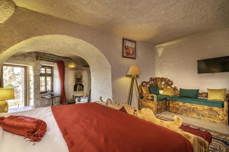 Helen Cave Suites image