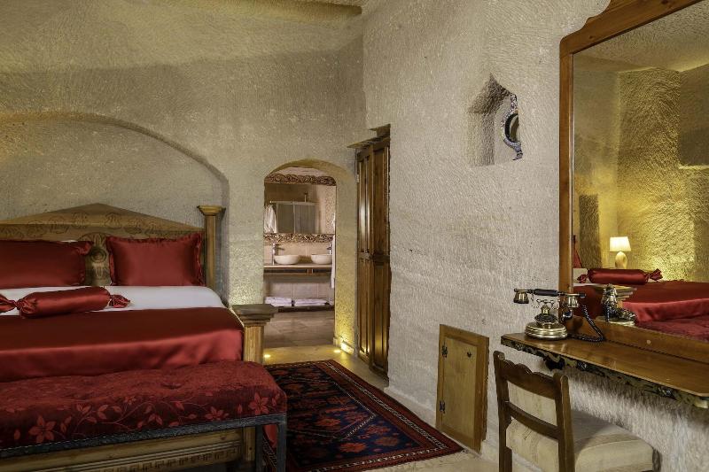 Helen Cave Suites image