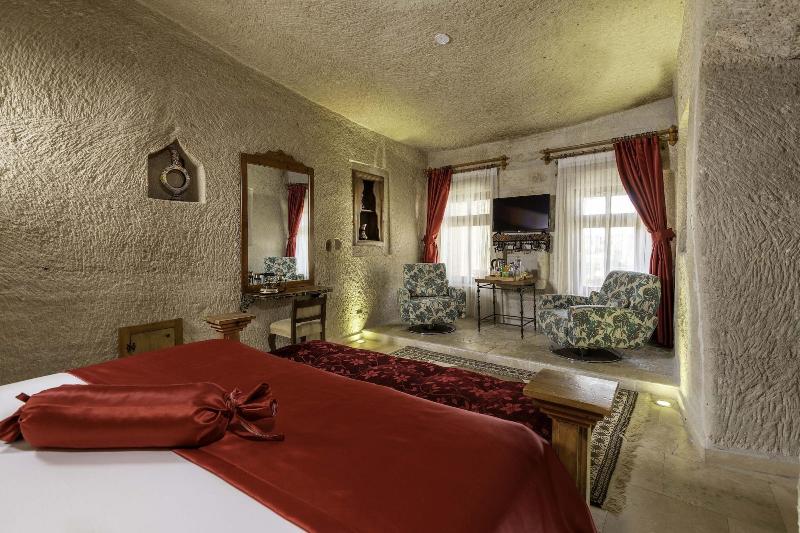Helen Cave Suites image