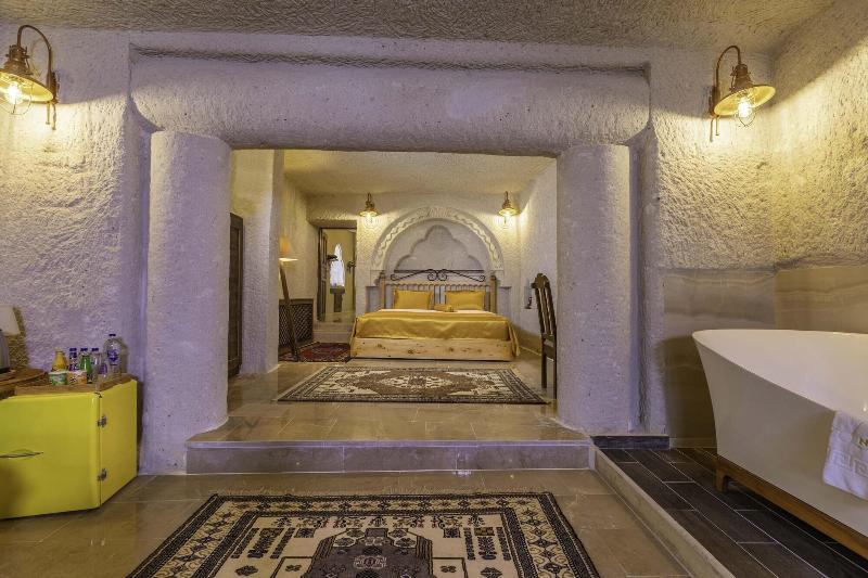 Helen Cave Suites image