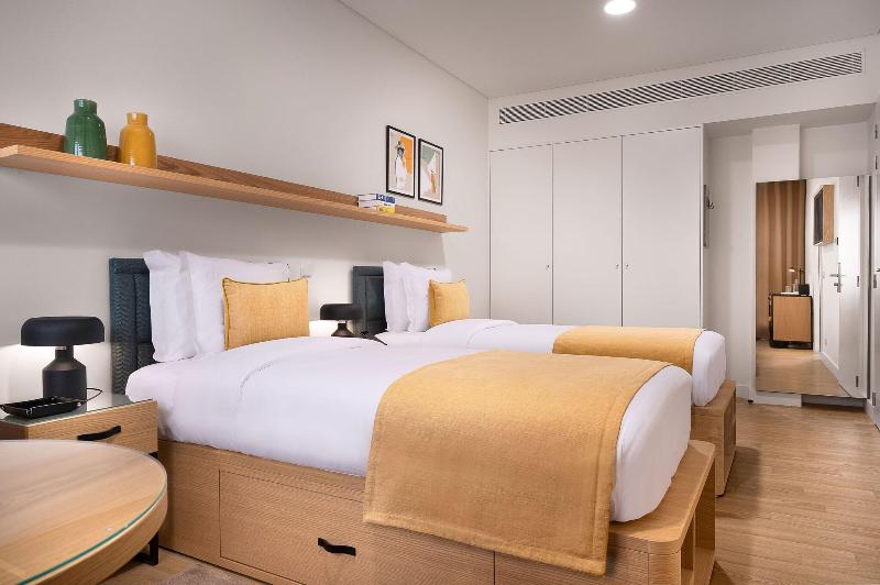 Hotel Bfresh - Pool - Fitness - Padel - By Oporto image