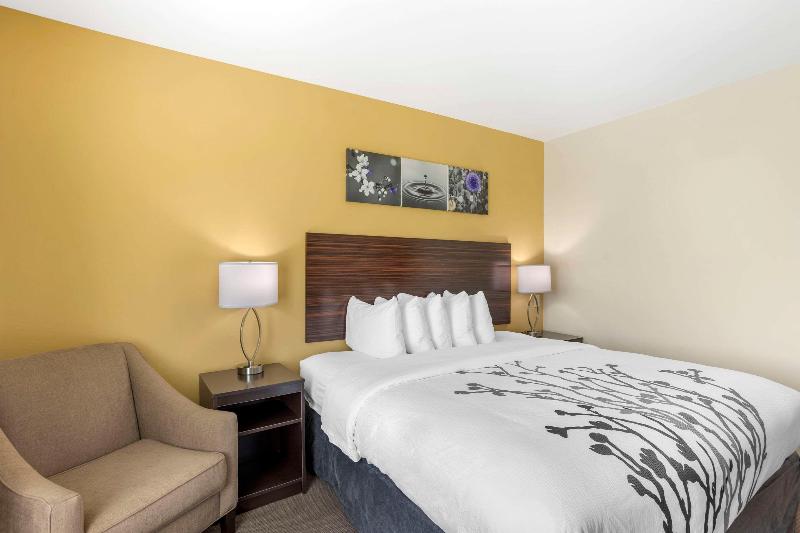 Sleep Inn North - Central York image
