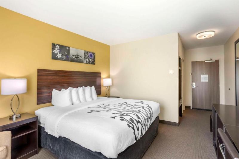 Sleep Inn North - Central York image