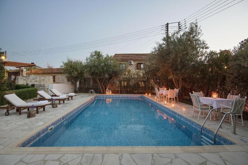 Meleni Cottage Houses image