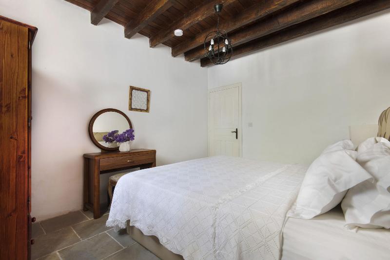 Meleni Cottage Houses image