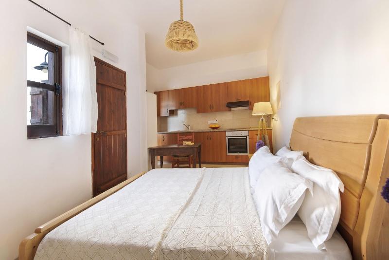 Meleni Cottage Houses image