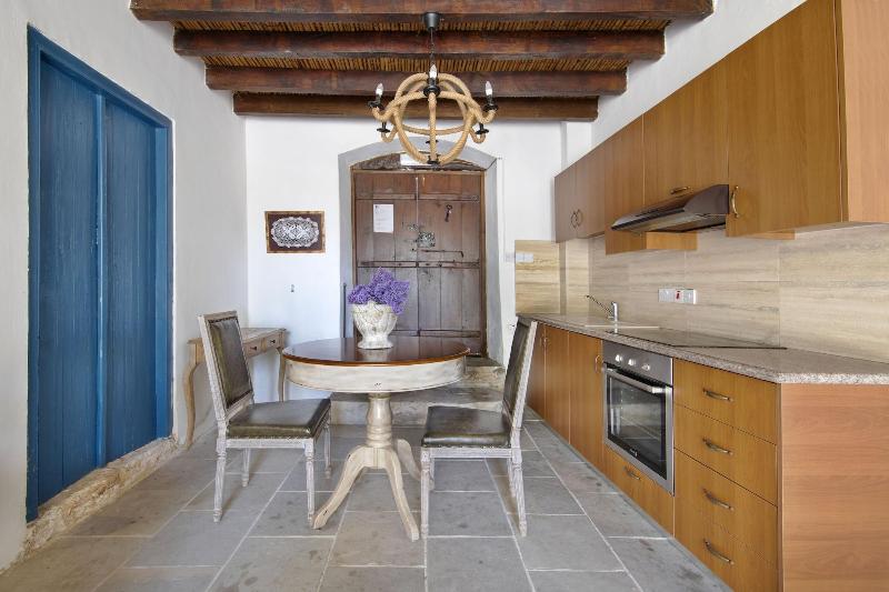 Meleni Cottage Houses image