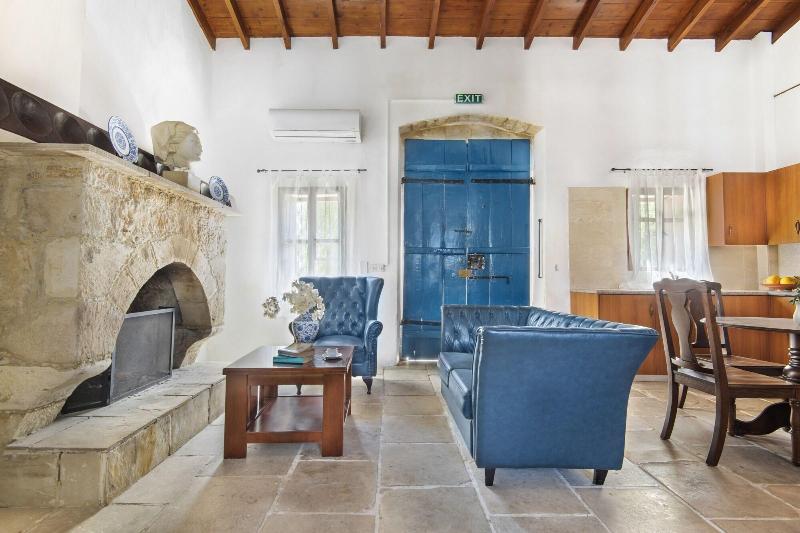 Meleni Cottage Houses image