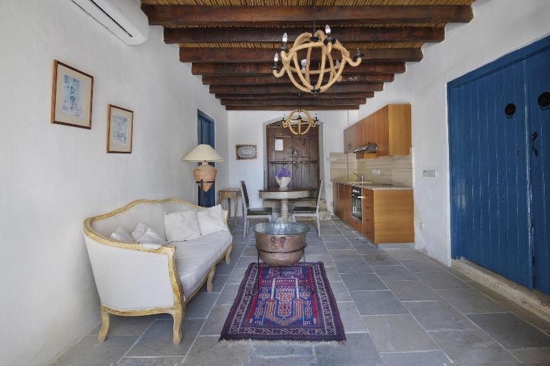 Meleni Cottage Houses image