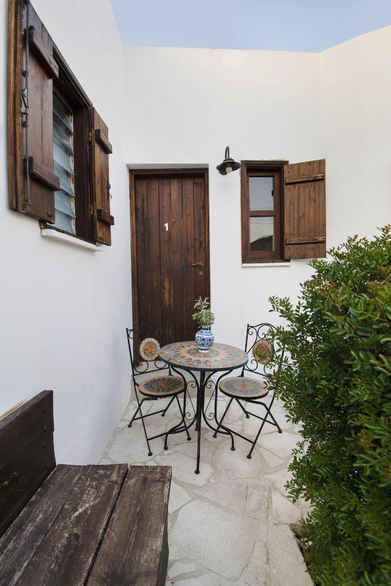 Meleni Cottage Houses image